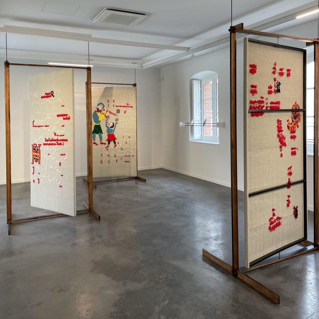 "Del Otro Mundo", exposition d’art contemporain de Leonor Serrano Rivas au Centre d’art Le Lait (Albi), 2025