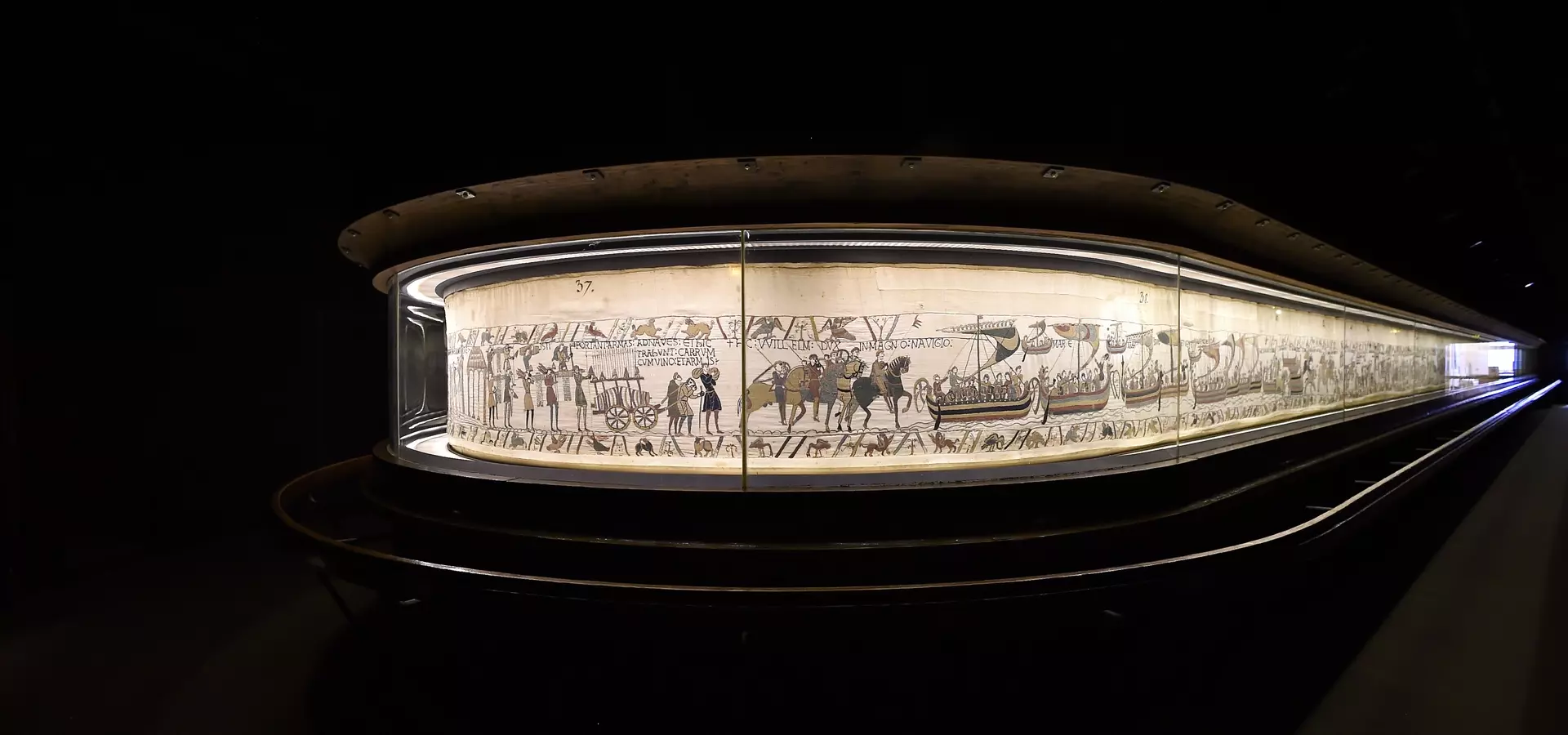 Bayeux-musee-Tapisserie-SMaurice-BayeuxMuseum-1