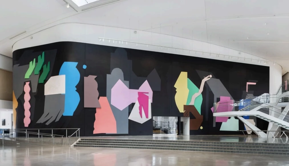 Caroline-Kent-A-Short-play-about-watching-shadows-move-across-the-room-2023