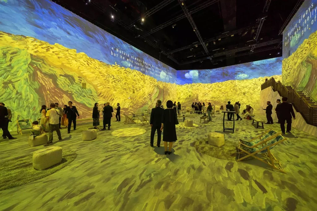 Van Gogh. The immersive experience