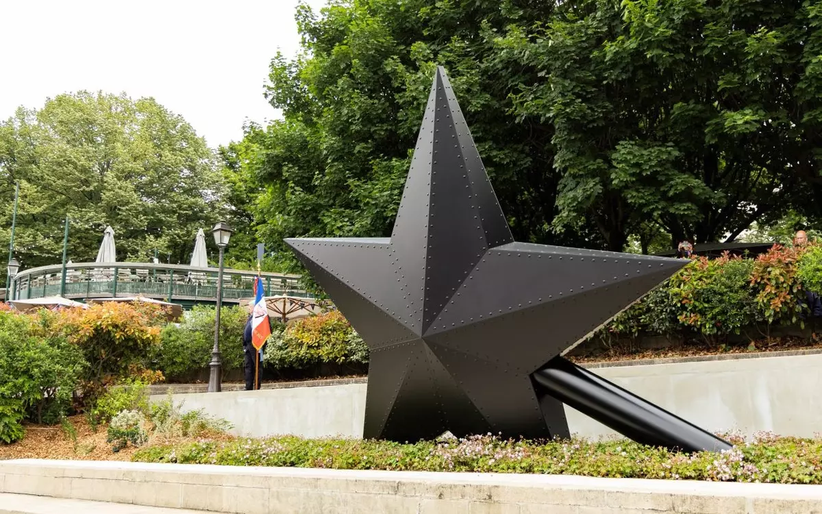 image_processing20250519-32469-ux4vh8