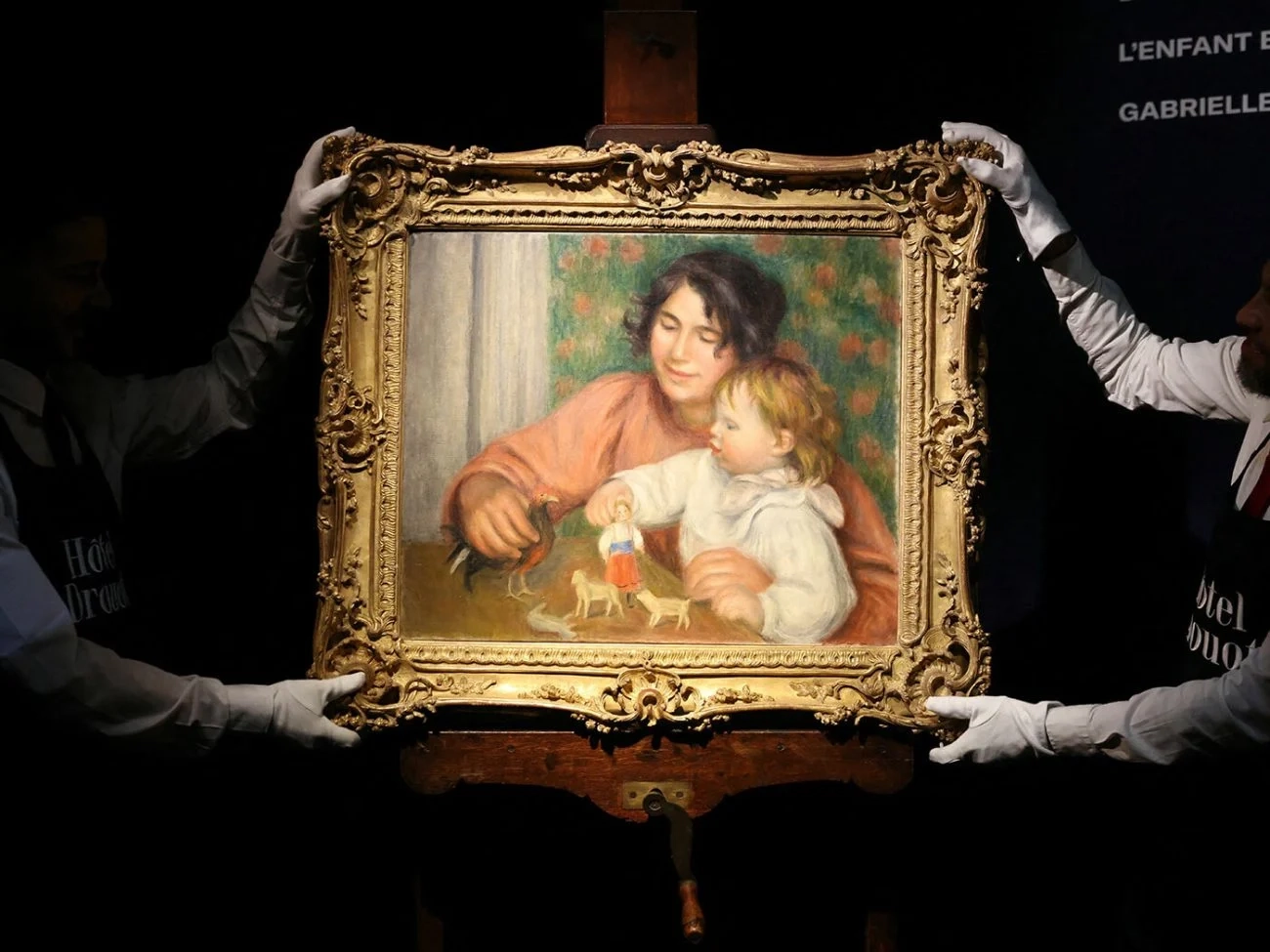 une000_84ub2cq-1300x975