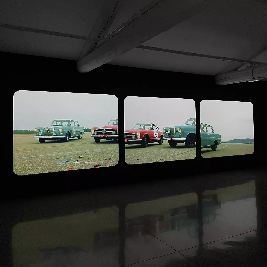 💄 Thunderb - Sylvie Fleury - Musée Régional d'Art Contemporain Occitanie - 7