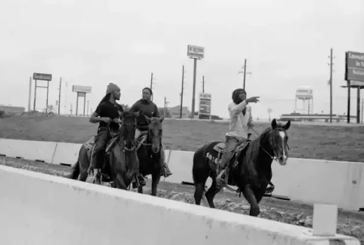 66070671-i-can-t-stand-to-see-you-cry-rahim-fortune-1756872017-28786 - copie