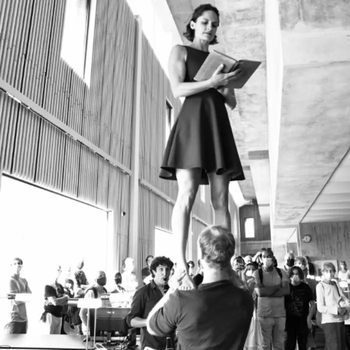 28240222af6544e5997138e484cc7113.base.image