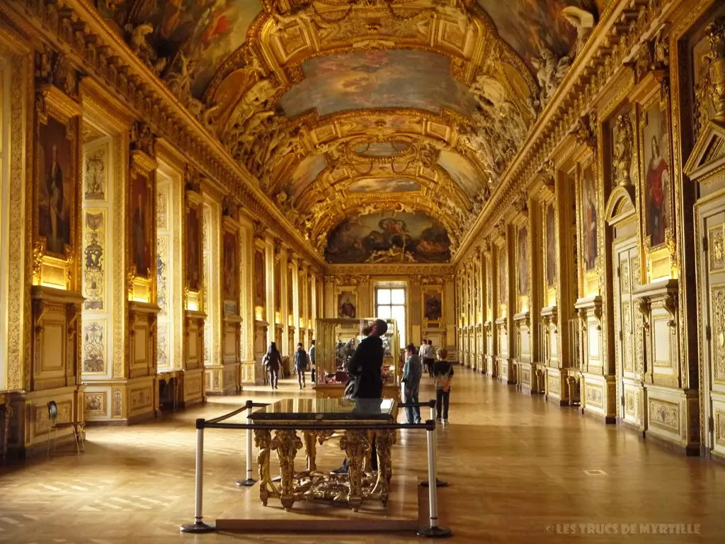 2013-11-06_Louvre_Galerie_Apollon2