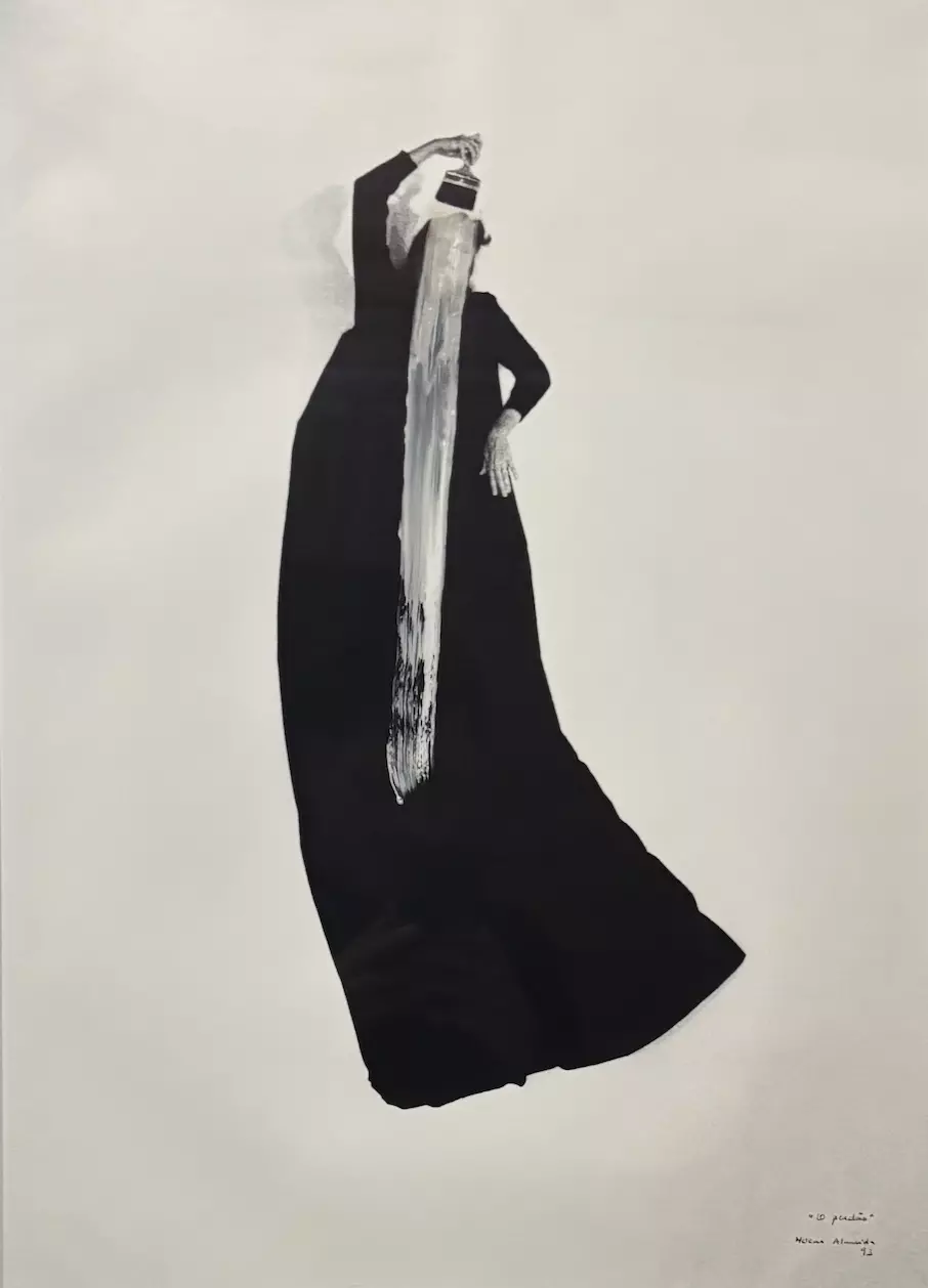 🕺Chema Madoz | Helena Almeida « Diseños habitados » - château-d'Eau - 3